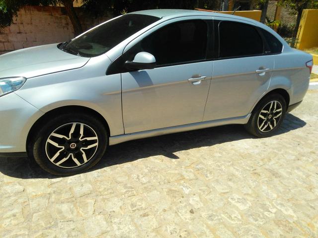 Vendo grand Siena 12/13 automático 1.6 - Foto 6