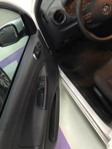 Vendo voyage comfortline 2016 . Motor 1.0 - 70mil KM rodado - Foto 14