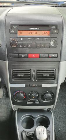 Fiat idea essence 1.6 mecanico 2012 38.000km - Foto 6
