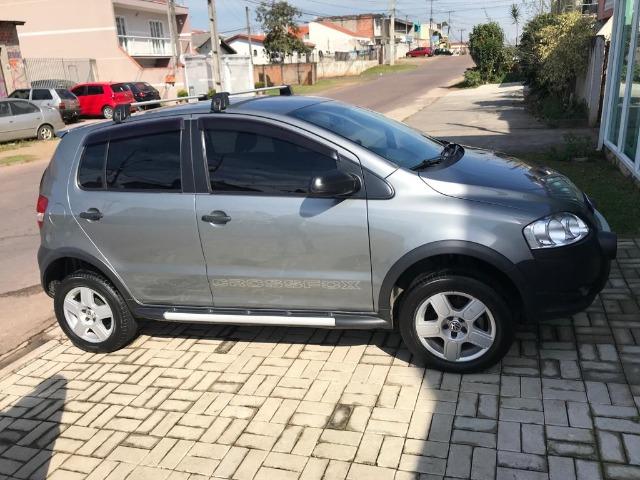 Crossfox 1.6 Flex, ótimo estado, manual, chave reserva, somente venda - Foto 3