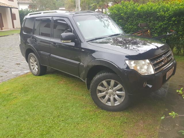 Mitsubishi Pajero Full 2010