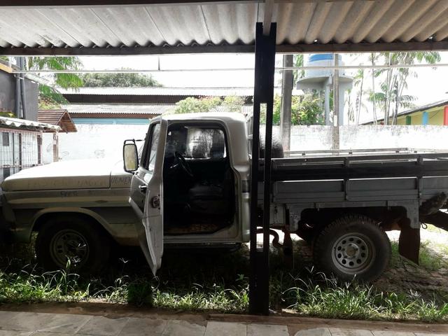 Vendo ou troco por carro fechado - Foto 3