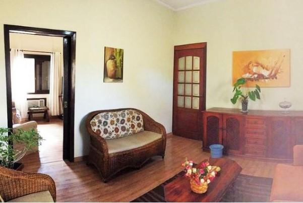 Belíssima casa a venda no teresópolis