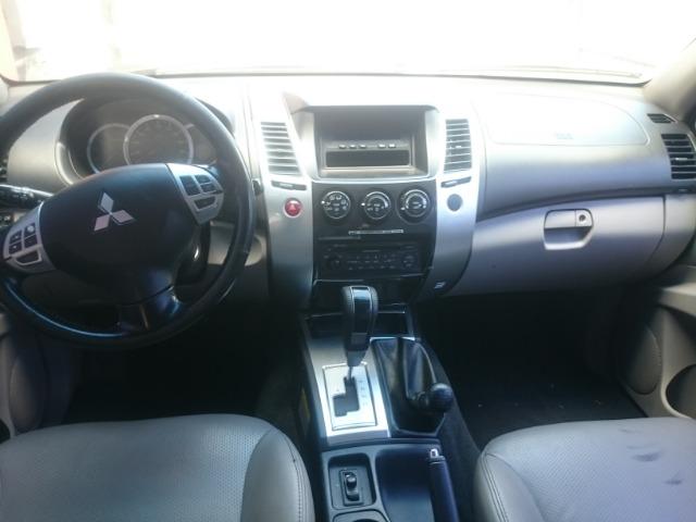 Pajero Dakar -Diesel - 7 Lug. / Automatica 3.2 - Foto 6
