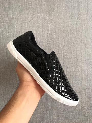 sapatenis de verniz feminino