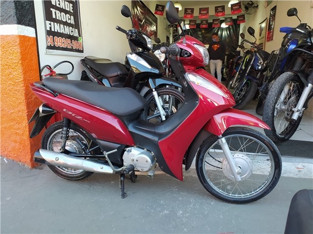 HONDA BIZ 125 ES 2015