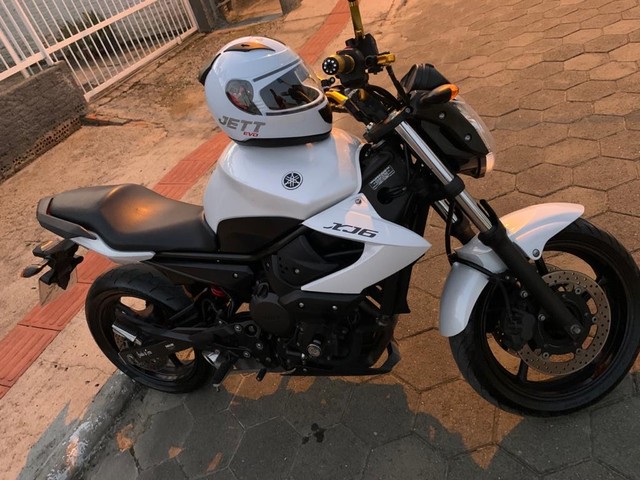 XJ6