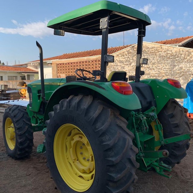 Trator agrícola  - Foto 3