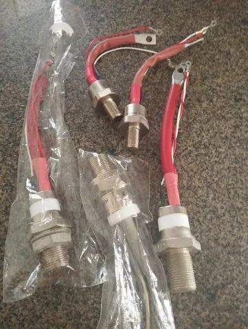 Vendo diodo retificador.  ler. O  anúncio