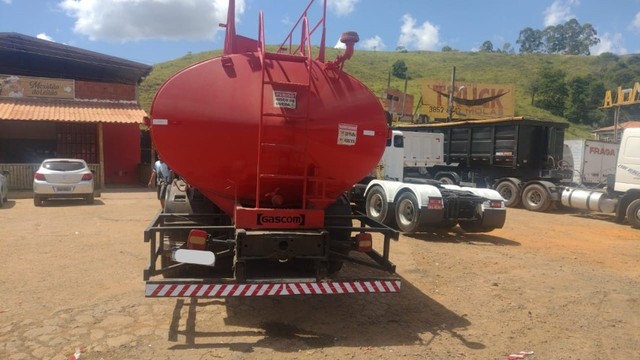 VW/31-320 Caminhão Pipa 6x4 Traçado 2009/2010 - Foto 3