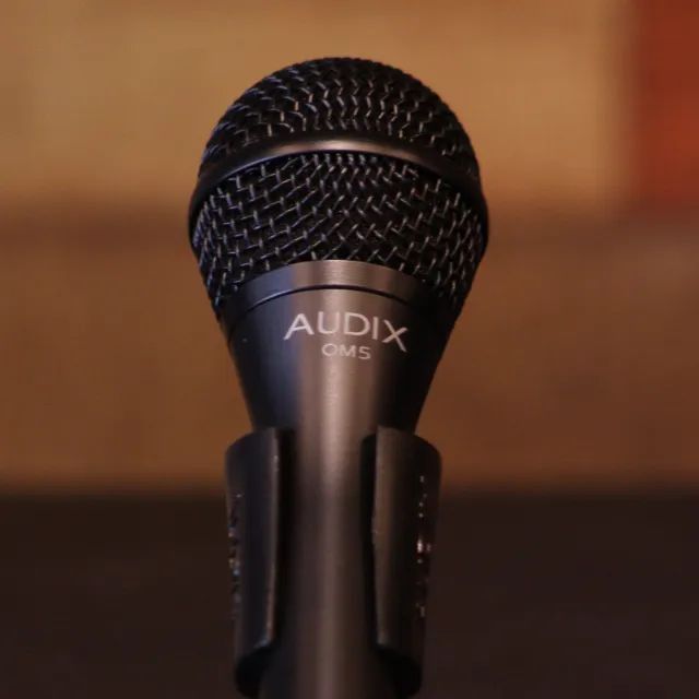 Microfone Dinâmico Com Fio Audix OM5 - Foto 2
