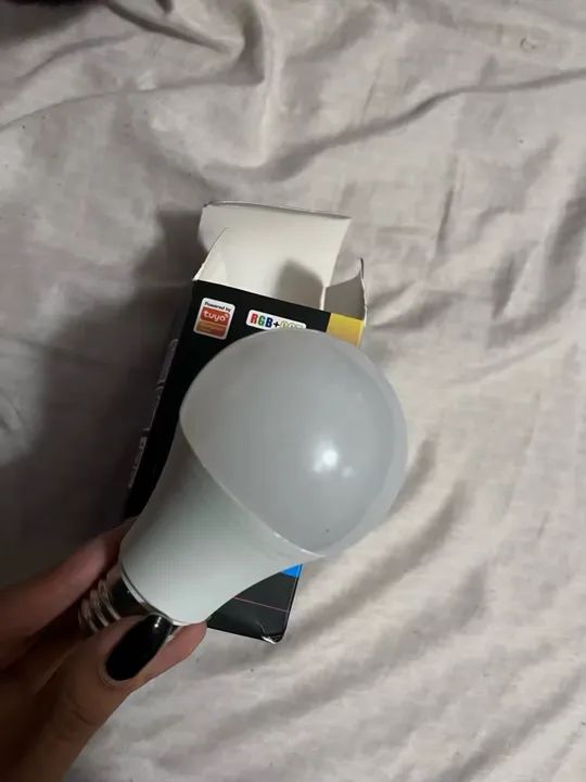 2 lâmpadas Bluetooth com RGB 7w - Foto 5