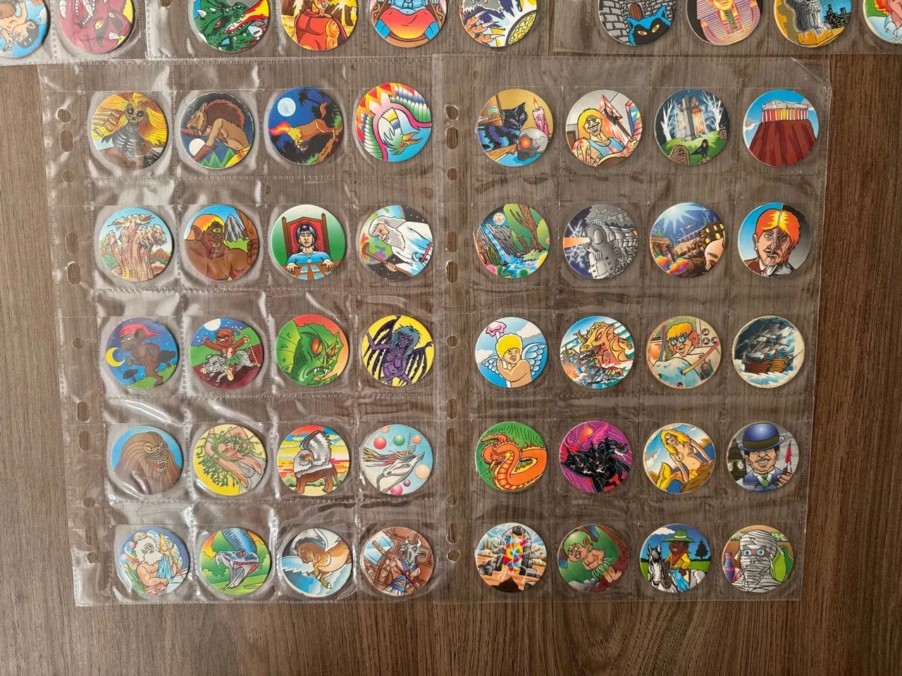 Coleção buzzy Caps monstros Completa - Foto 3