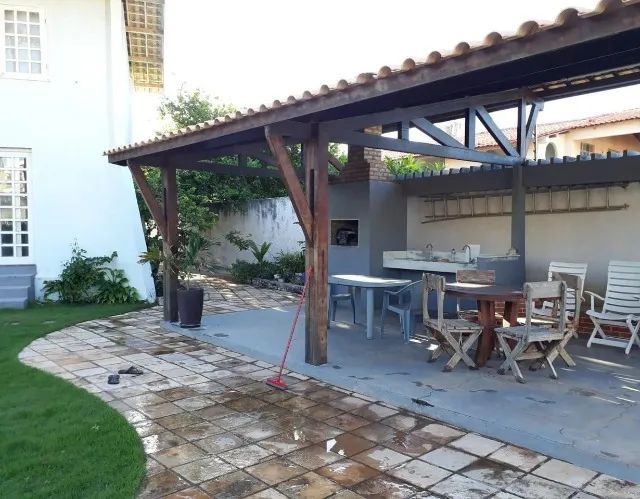 Alugo casa mobiliada com 4 suites, deck com piscina na praia do Porto das Dunas - Foto 6