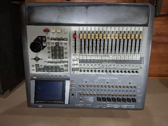 Mesa de som Digital Roland VS-2480 VS 2480 - Instrumentos musicais