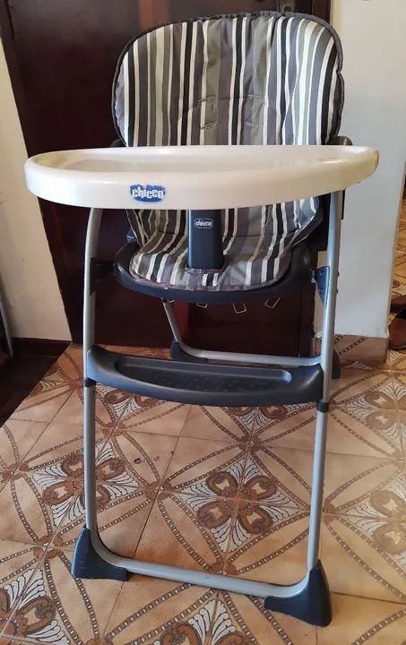 Cadeira alimentação - Chicco