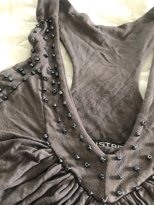 Blusinha cinza 7 reais - Foto 2