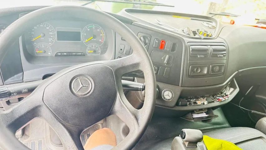 MB ATEGO 2430  LEITO CAMA ANO 16 AUT. BAU 9M - Foto 5