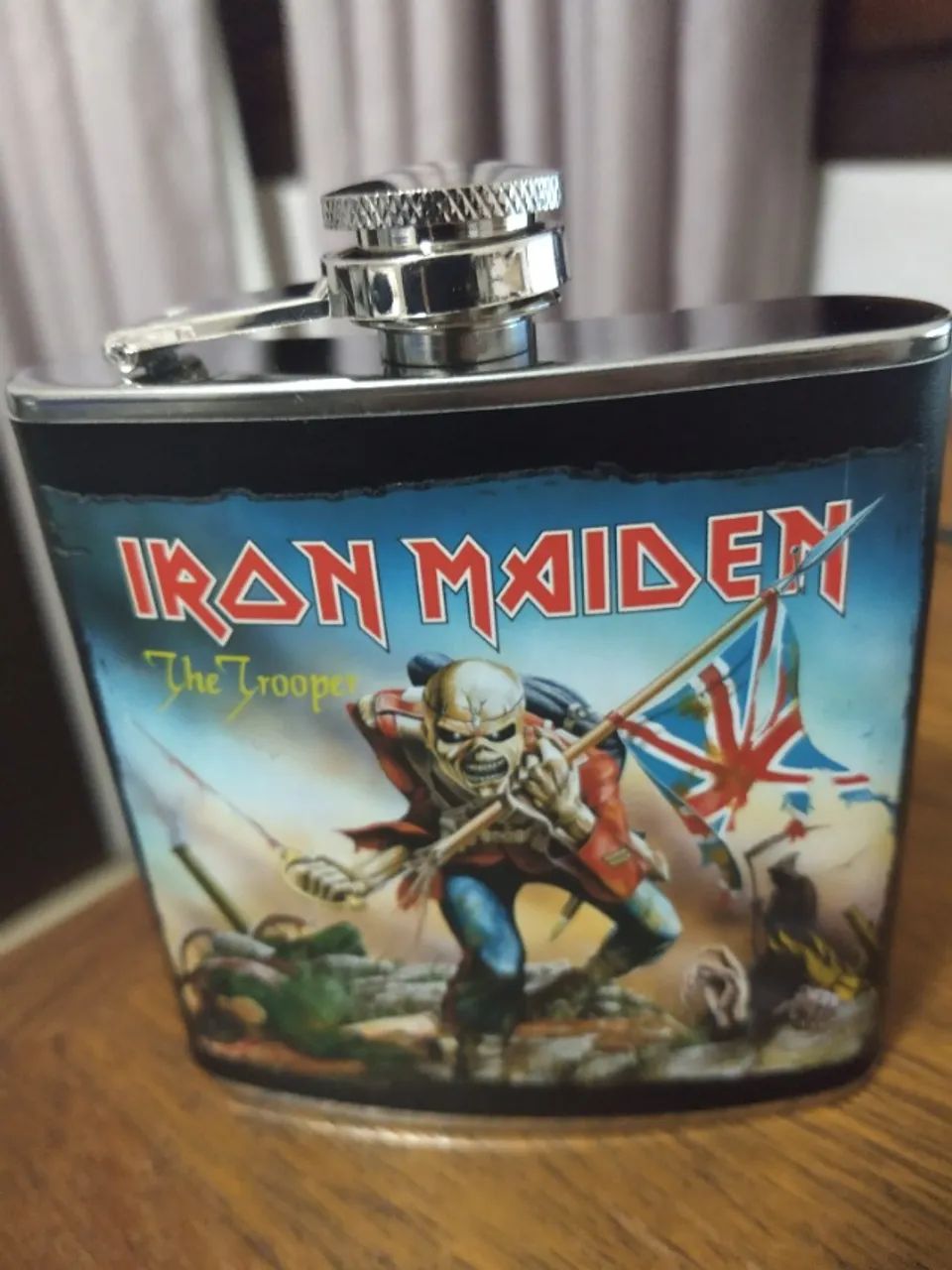 Cantil (Hip Flask) Iron Maiden Importado The Trooper