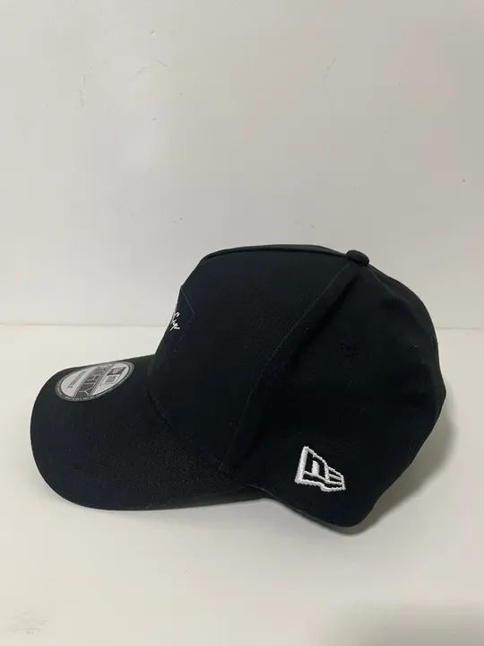 Boné Aberto New Era Aba Curva 940  - Foto 2