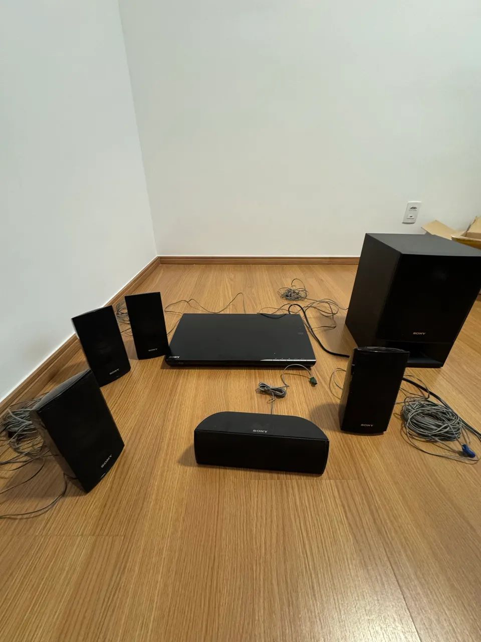 Home Theatre Sony E390