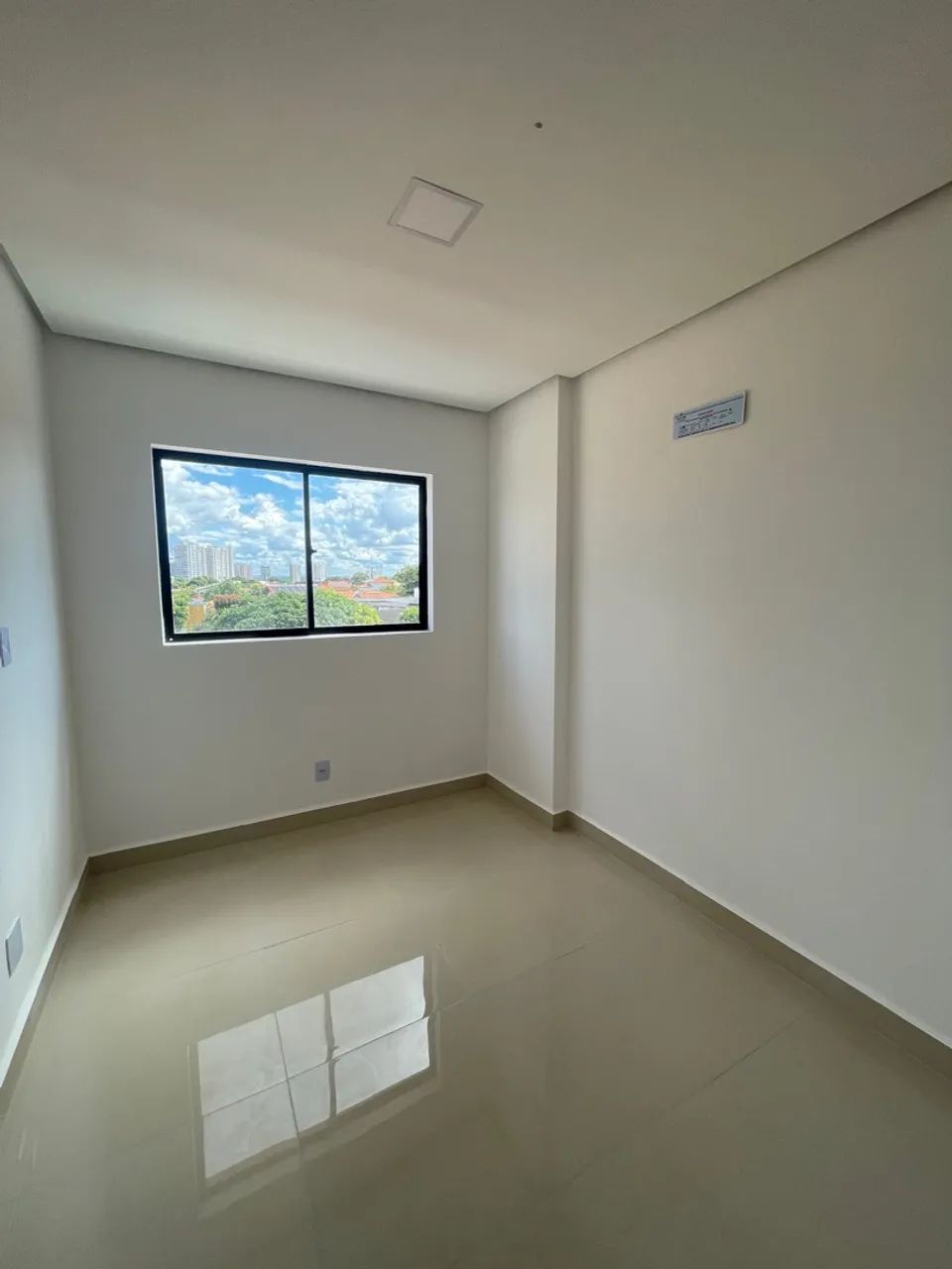 ALUGO EAST SIDE   - Foto 3