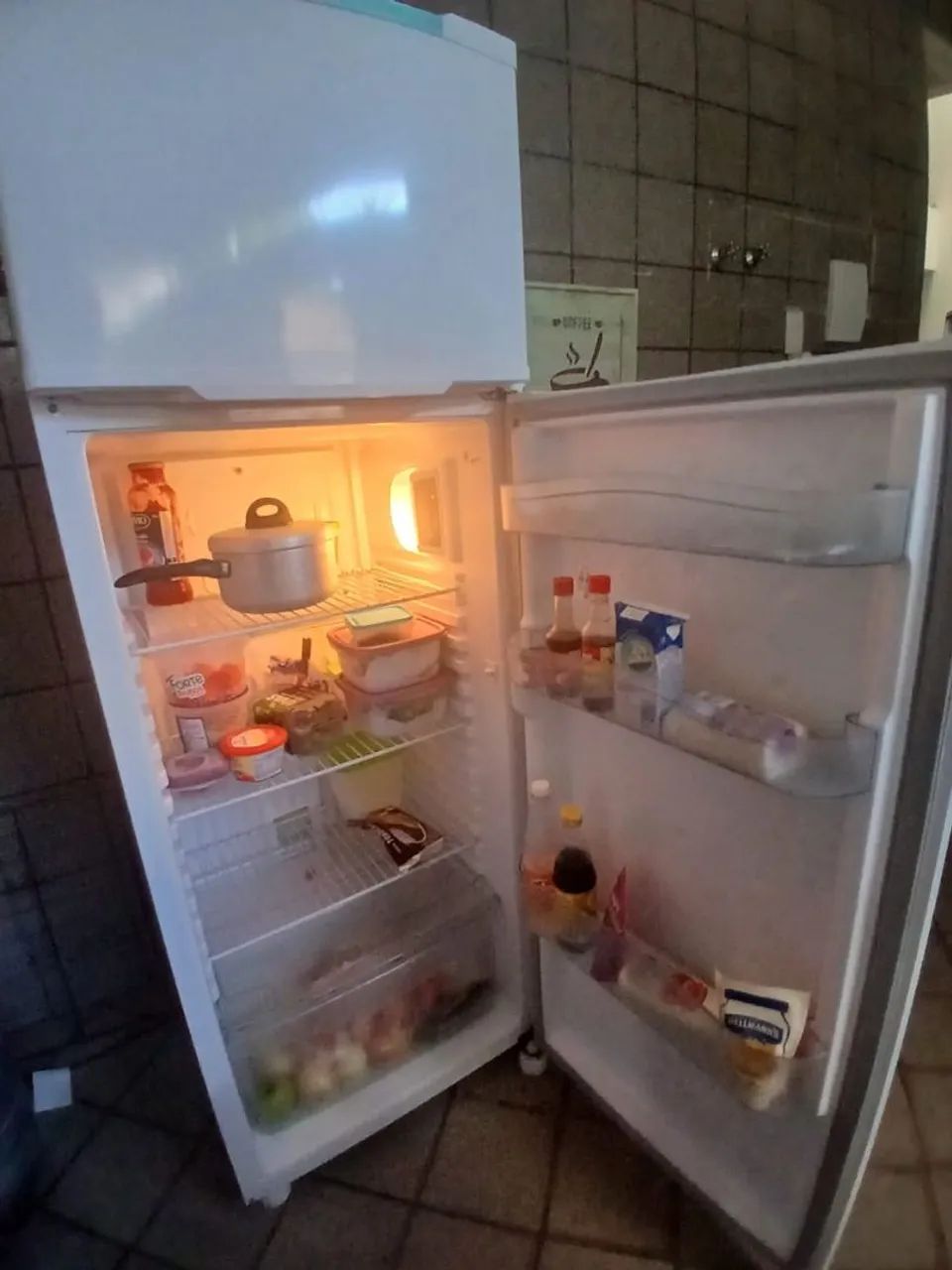 Geladeira e fogão novos 