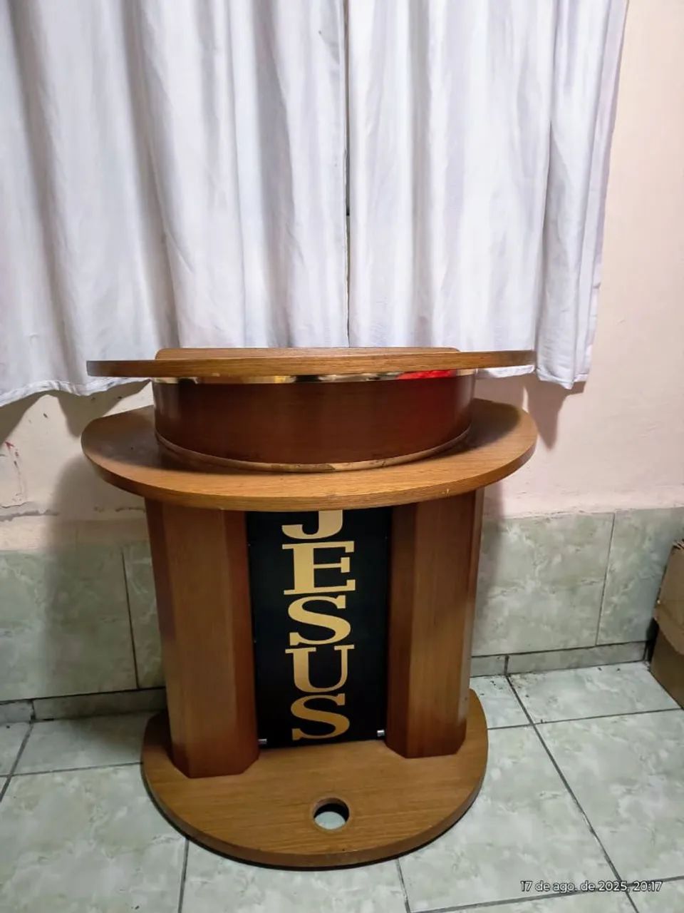 Púlpito de madeira igreja 