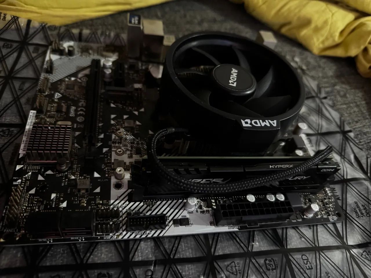 KIT Placa mãe + Processador Ryzen 5 1600AF + 16gb de ram - Foto 3
