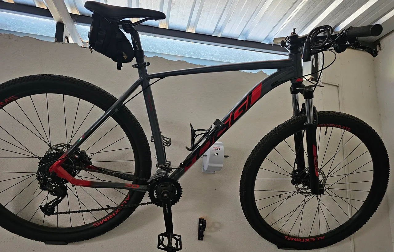 Bicicleta OGGI 7.0