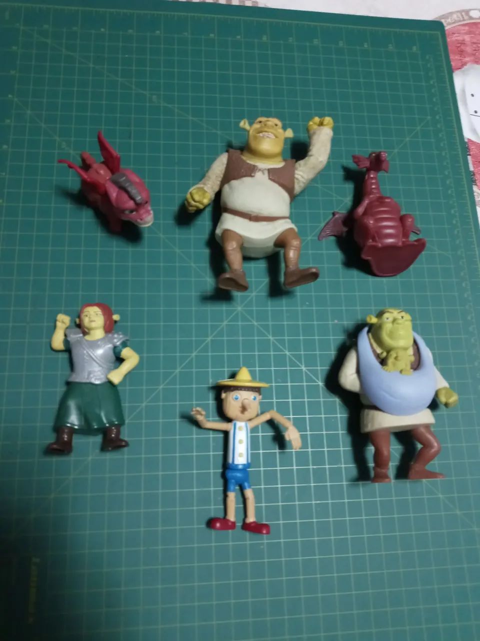 6 Escassas Miniaturas da Colecao Sherek