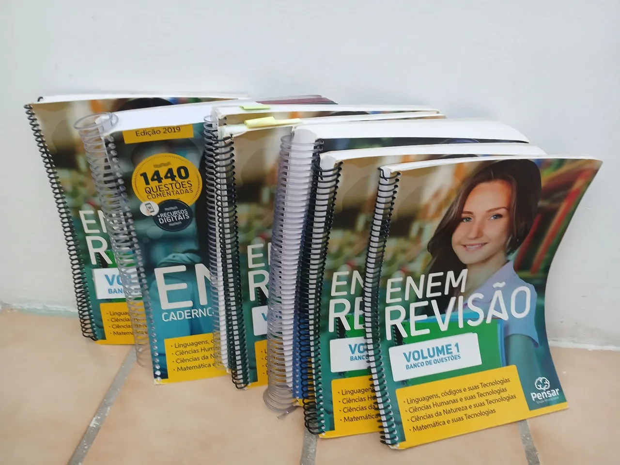 ENEM - APOSTILAS OBJETIVO - CADA R$ 50,00