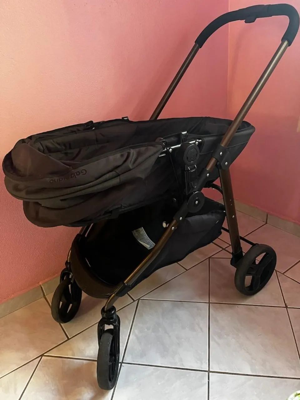 Carrinho moisés com bebê conforto - Galzerano