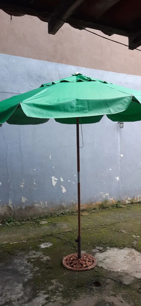 Ombrellone de Madeira, Verde e com Base de ferro - Foto 2