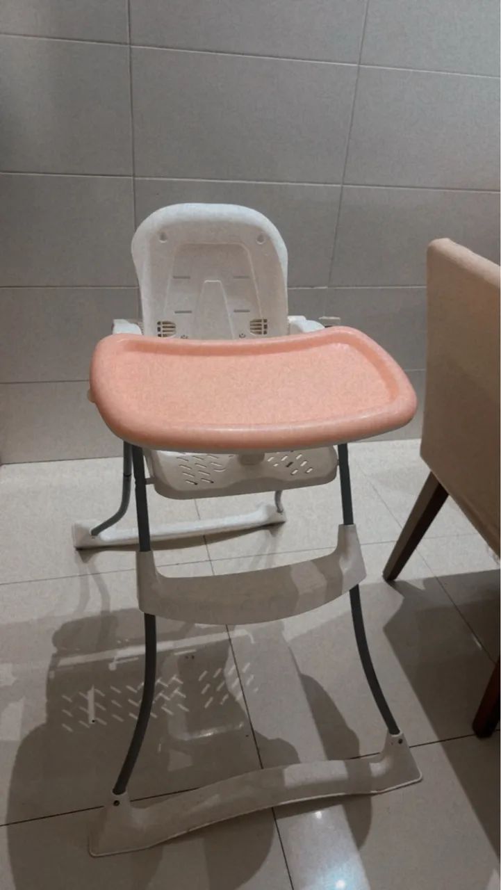 Cadeira de alimentação do bebê  - Foto 2