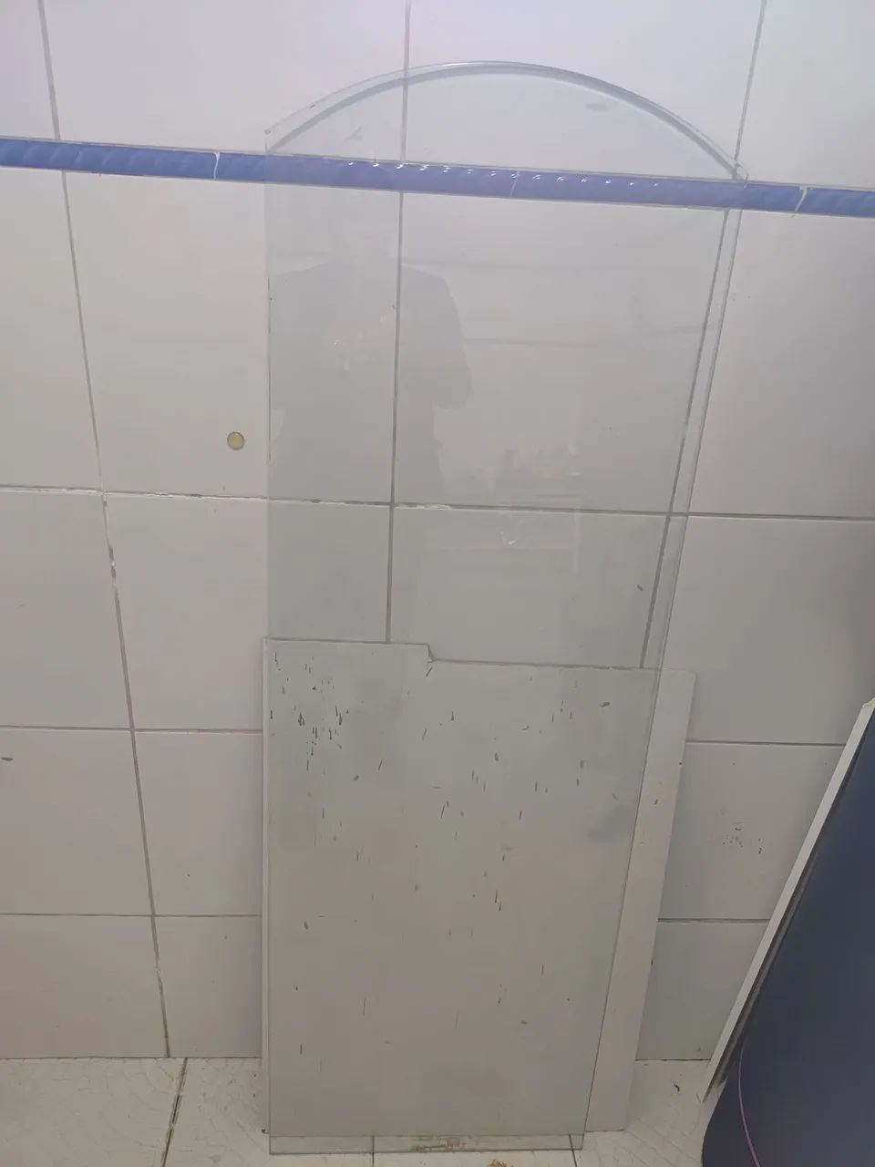 Vidro temperado compatível com mesa de consultório  - Foto 4