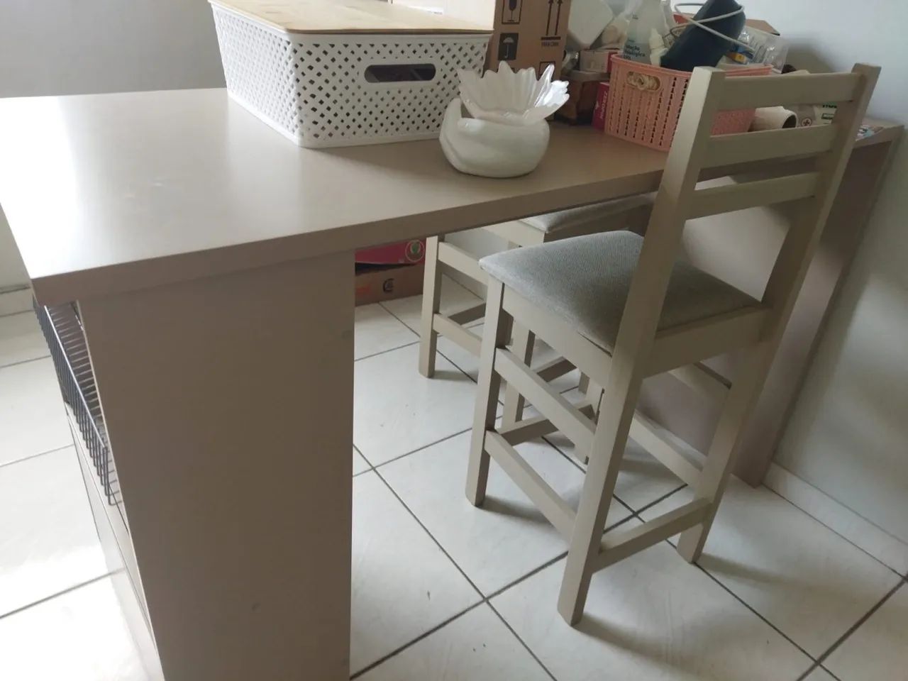 Mesa de Cozinha com Prateleira e Gaveta - Foto 2