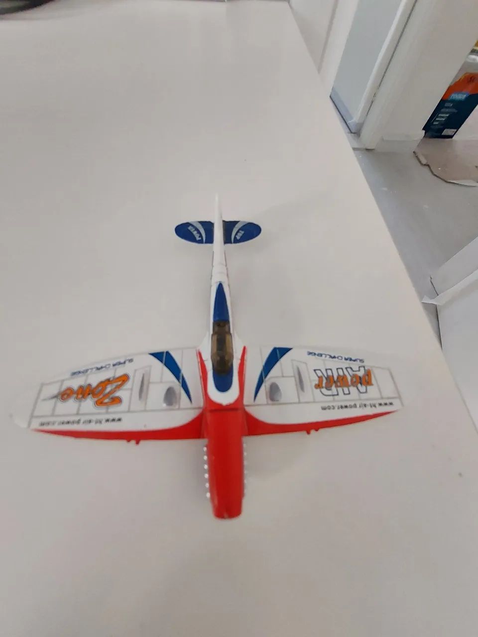 Miniatura de avião de ferro para colecionadores. - Foto 4