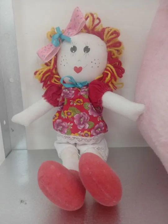 Emília antiga corpo de pano