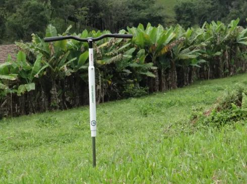 Desbrotadeira de Bananeiras Nova Lurdinha