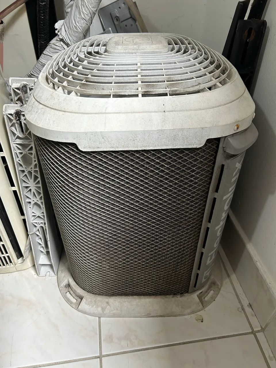 2 AR CONDICIONADO 9000 e 12.000 BTU - Foto 5