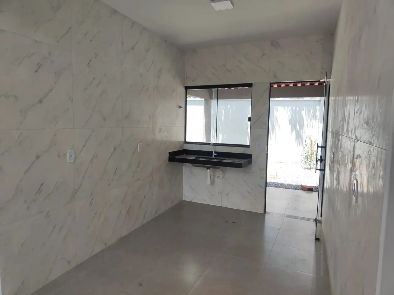 CASA NOVA - PRÓXIMO A UFG CAMPUS II SAMAMBAIA