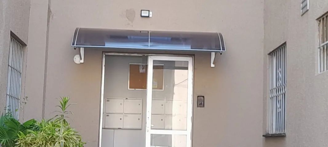 FABRICAÇAO Toldo de alumínio com policarbonato 