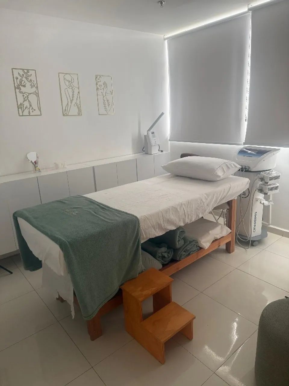 Clínica de Estética à Venda - Completa e Pronta para Atuar! - Foto 3