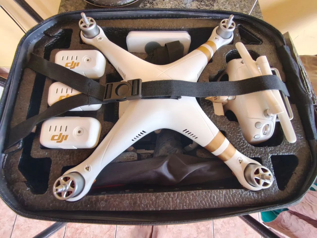 ? DJI Phantom 3 4k- Completo + 3 Baterias - Pronto para Voar! - Foto 2