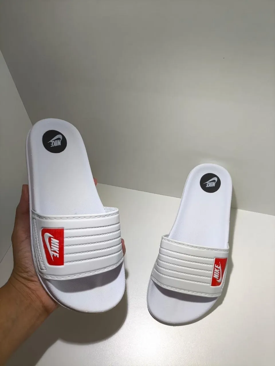 Chinelo Nike - Branco