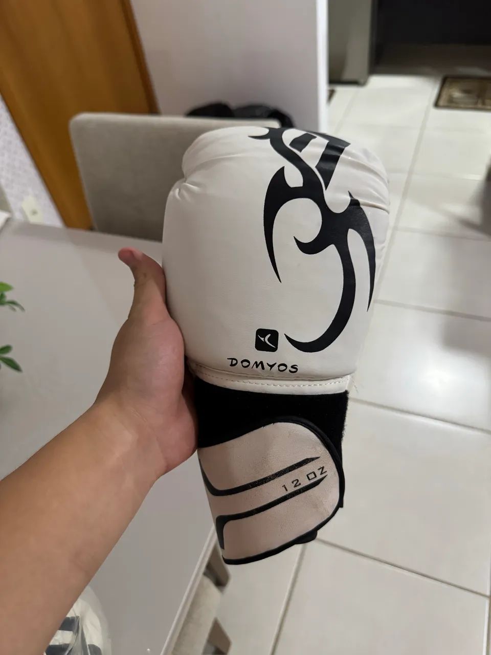 Domyos Boxing Gloves, with hand wrap