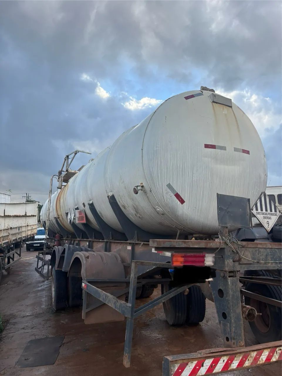 Carreta tanque aço carbono  - Foto 4
