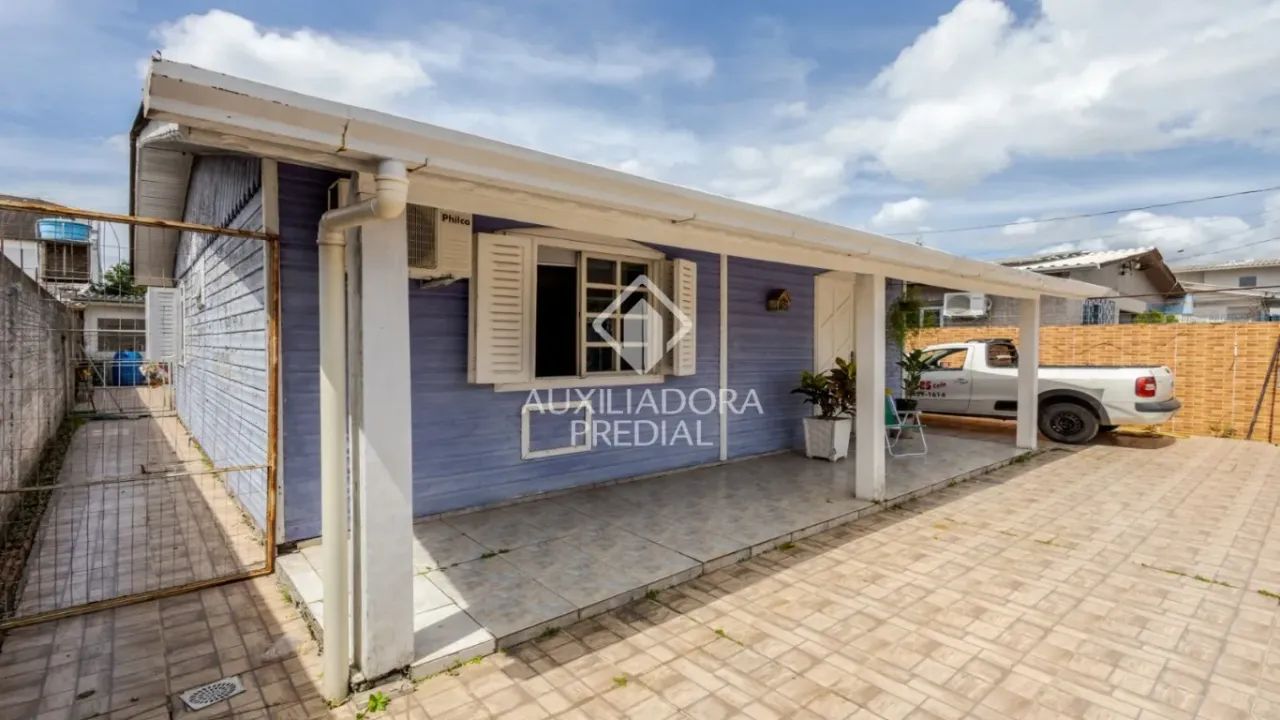 Terreno com 2 casas no bairro Vila Anair Cachoeirinha - Foto 2