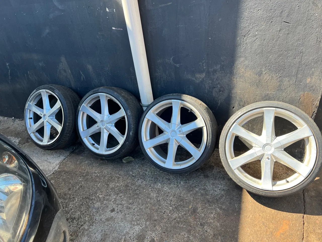 Rodas aro 18 Pneus 215/35/18  - Foto 2